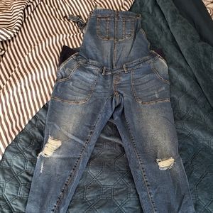 Maternity overalls